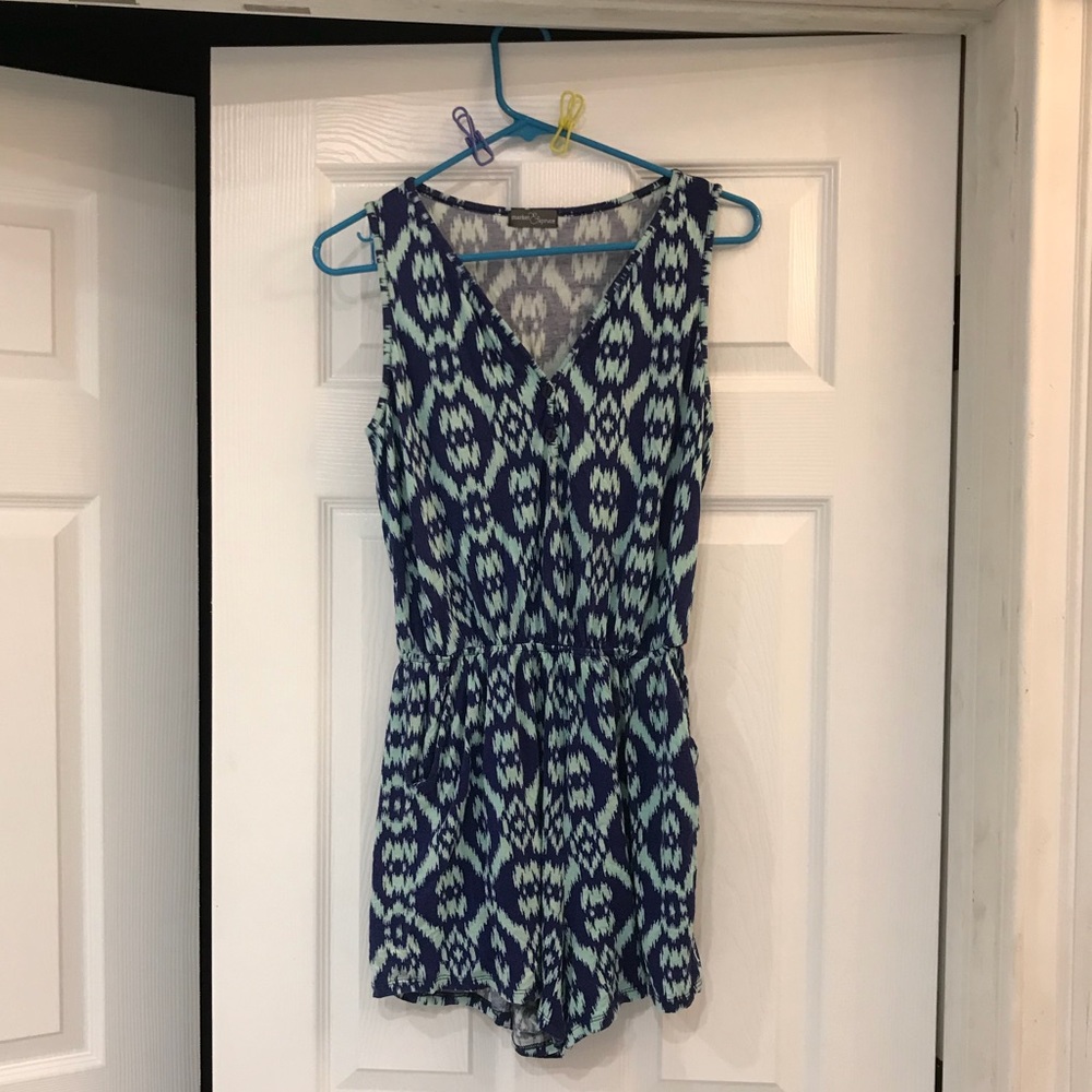 Small Market & Spruce Romper w/ pockets